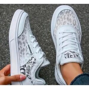 Size 6, breathable Mesh Lightweight Sneakers with Leopard Print NEW